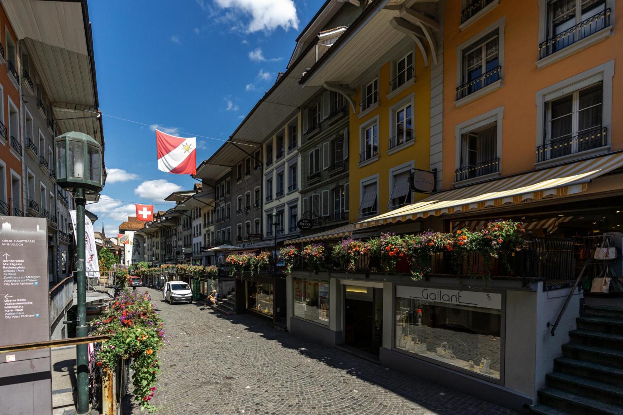 Historische Wohnung Im Herzen Der Thuner Altstadt Esterno foto