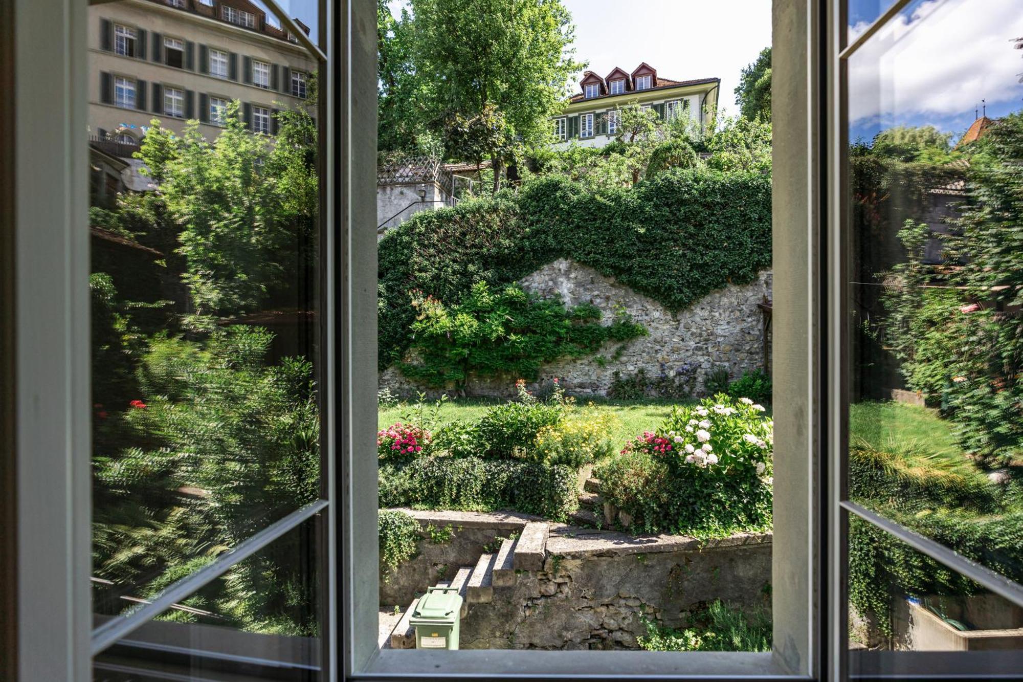 Historische Wohnung Im Herzen Der Thuner Altstadt Esterno foto